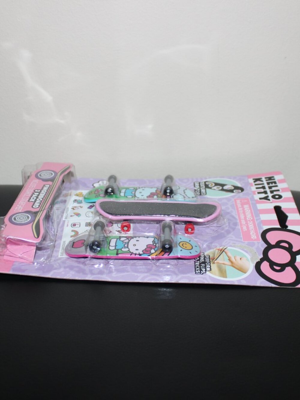 FREE WITH ANY BUY❤️Sanrio Hello Kitty 3 Pack Fingerboards Finger Skateboards - Picture 5 of 7